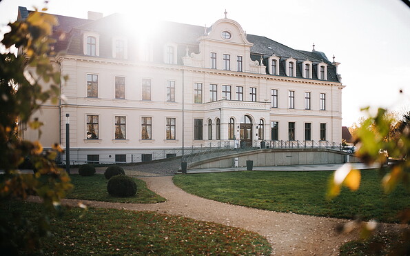 Schloss Ribbeck, Foto: Steven Ritzer, Lizenz: Tourismusverband Havelland e. V.