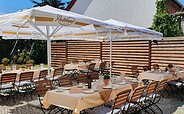 Hochzeitstafel auf der Terrasse, Foto: Landgasthof Spreetal