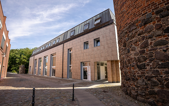 Stadthalle am Steintor Bernau, Foto: Michél Schmidt, Lizenz: BeSt Bernauer Stadtmarketing GmbH