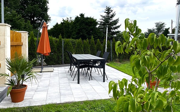 Terrasse, Foto: Ulrike Haselbauer, Lizenz: Tourismusverband Lausitzer Seenland e.V.