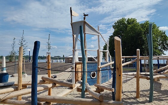 Spielplatz "Seestrand" Niemtsch, Foto: Dana Kersten