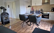Wohnküche, Foto: Ricarda Brandt, Lizenz: Ferienhaus „Kiefernwäldchen“ Mellensee