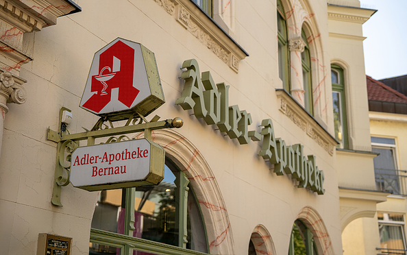 Adler-Apotheke Bernau, Foto: Michél Schmidt, Lizenz: BeSt Bernauer Stadtmarketing GmbH