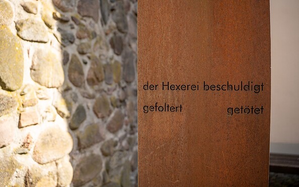 Denkmal für die Opfer der Hexenverfolgung Bernau , Foto: Michél Schmidt, Lizenz: BeSt Bernauer Stadtmarketing GmbH