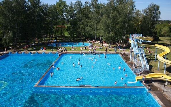 Freibad Finsterwalde, Foto: Stadt Finsterwalde, Lizenz: Stadt Finsterwalde