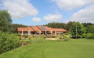 Blick auf das Clubhaus, Foto: Golfclub Kallin e.V., Lizenz: Golfclub Kallin e.V.