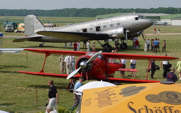 Flugplatz Bienenfarm GmbH, Foto: Flugplatz Bienenfarm GmbH