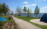 Spielplatz am Seestrand Senftenberg am Senftenberger See, Foto: Dana Großkopf, Lizenz: Zweckverband Lausitzer Seenland Brandenburg