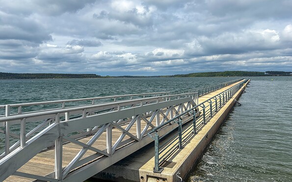 Floating Pier on Lake Sedlitz, Foto: Julia Kussatz, Lizenz: Zweckverband Lausitzer Seenland Brandenburg
