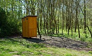 Kompost-Toilette oberes Wehr Fehrbellin, Biwakplatz, Foto: Lukas Freitag, Lizenz: Gemeinde Fehrbellin