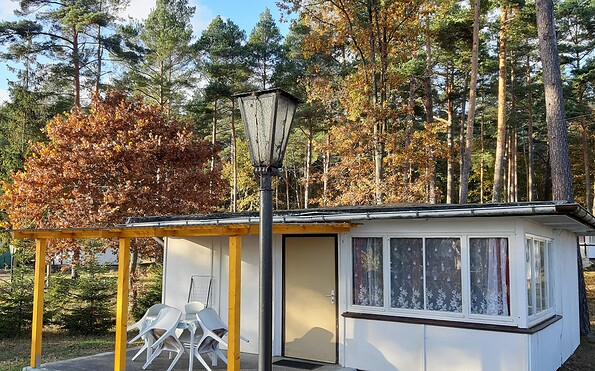 Bungalow im Herbst, Foto: Dirk Hockauf, Lizenz: Dirk Hockauf