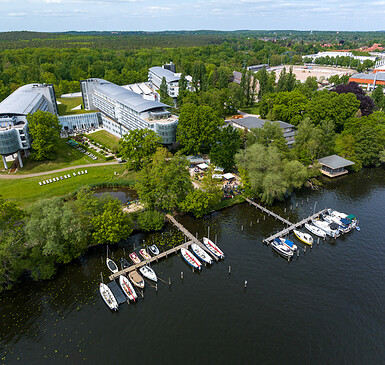 Hotel Berth at Kongresshotel Potsdam on Lake Templiner See