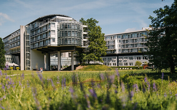 Kongresshotel Potsdam - Außenaufnahme, Foto: Steven Ritzer, Lizenz: Kongresshotel Potsdam