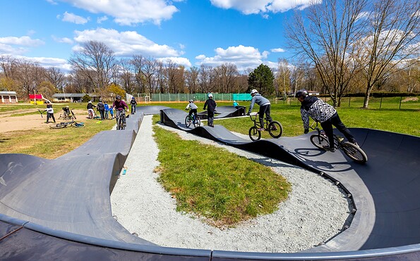 Pumptrack Herzberg, Foto: LKEE_Andreas Franke, Lizenz: LKEE_Andreas Franke