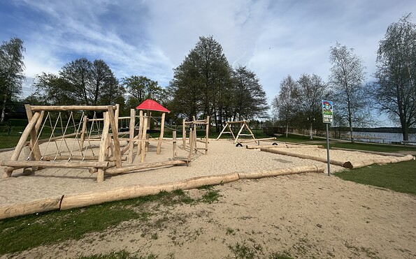 Spielplatz Festwiese Wendisch Rietz, Foto: Jennifer Ehm, Lizenz: Seenland Oder Spree