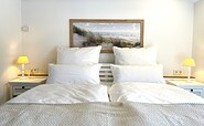 "Zum Segler", Schlafzimmer mit Doppelbett, Foto: Ulrike Haselbauer, Lizenz: Tourismusverband Lausitzer Seenland e.V.