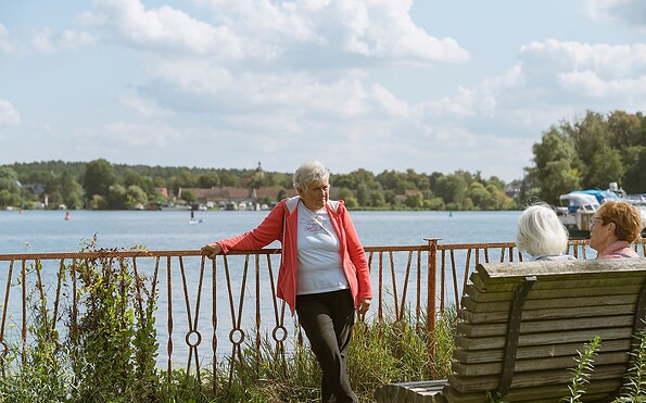 A conversation by the water, Foto: Steffen Lehmann, Lizenz: TMB Tourismus-Marketing Brandenburg GmbH