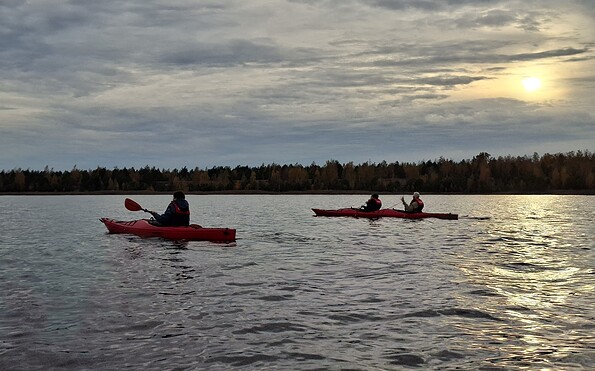 Kajak-Tour im Herbst auf dem Bergheider See, Foto: Christoph Büttner, Lizenz: Christoph Büttner