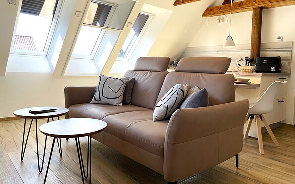 ‘Zum Segler’, modern sofa, Foto: Ulrike Haselbauer, Lizenz: Tourismusverband Lausitzer Seenland e.V.