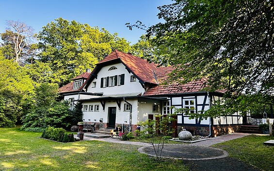 Landhaus Labes- Haus mit Gartenansicht, Foto: Hartmut Koch, Lizenz: Hartmut Koch