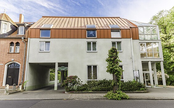 Außenansicht des Akzent-Parkhotels Trebbin, Foto: Eileen Hafke, Lizenz: Parkhotel Trebbin