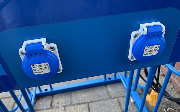 E-Bike Ladestation Stecker am MKC Templin, Foto: Anet Hoppe, Lizenz: Anet Hoppe
