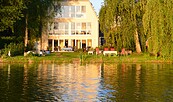 Ansicht Seeseite, Foto: G. E s p i c h, Lizenz: Ferienwohnhaus Drei am Zemminsee