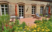 Biene/Falter - Terrasse