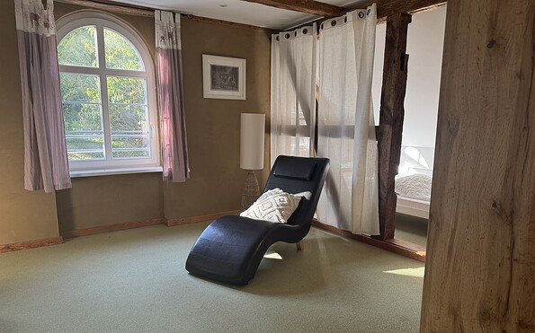 Ferienwohnung am Schlossberg Naugarten Schlafraum und Ruhebereich, Foto: Anet Hoppe