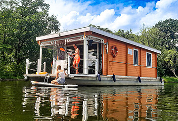 BunBo - Das BungalowBoot, Foto: Aquare Charter, Lizenz: Aquare Charter GmbH