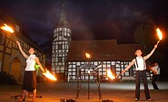 Gut Saathain Veranstaltung vor der Fachwerkkirche, Foto: Gut Saathain, Lizenz: Gut Saathain