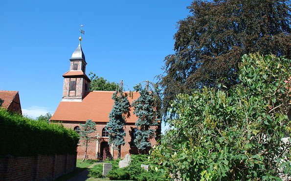 Kirche Wassersuppe, Foto: Tourismusverband Havelland e.V.