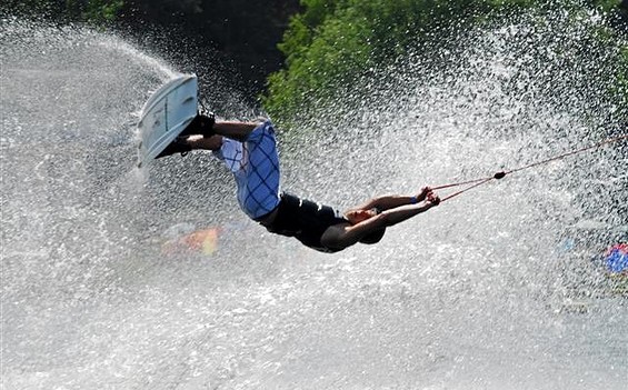 Wet & Wild Wakepark am Bernsteinsee, Foto: LST Freizeitgestaltungs GmbH
