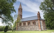 Dorfkirche Brodowin, Foto: TMB-Fotoarchiv/Steffen Lehmann