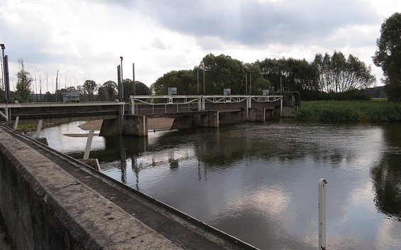 Wehr zur Neiße Höhe Grießen, Foto: M. Zahn