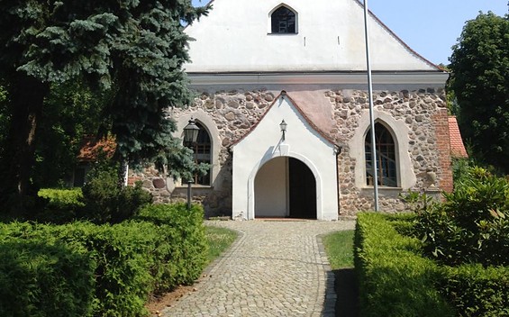 Falkenhagener Kirche in Falkensee, Foto: Stadt Falkensee