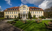 Schloss Wulkow, Foto: Tourismusverband Seenland Oder-Spree