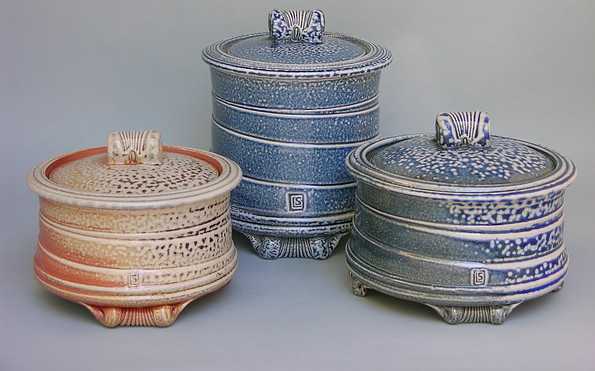 Keramikdosen Stefan Laub, Foto: Keramikatelier-Andrea Forchner und Stefan Laub