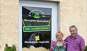 M. Trautmann und R. Fell begrüßen die Gäste, Foto: Klosterfelder Senfmühle