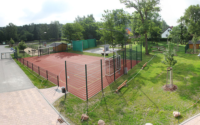 Fussballplatz und Bogenschießanlage