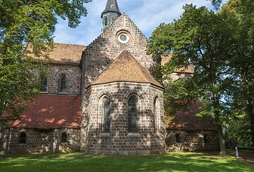 <p>Ansicht Altarraum Paul-Gerhardt-Kirche Lübben PGW Etappe 9</p>