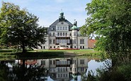 Schloss und Park Uebigau, Foto: Parkaktiv