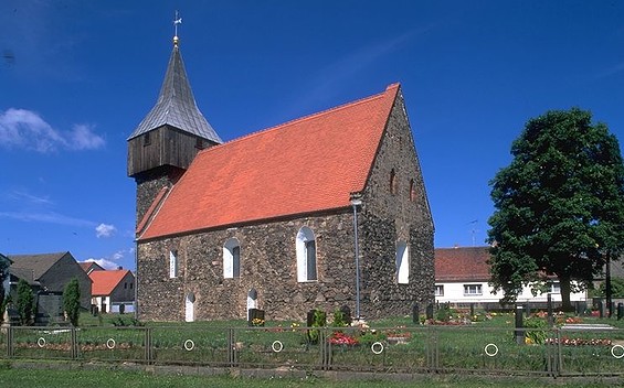 Wehrkirche Grießen, Foto: Rainer Weisflog