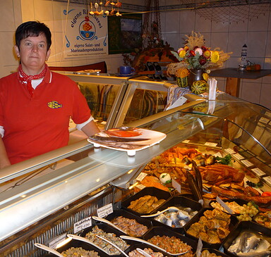 Suhr Fish Production and Smokery