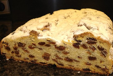 Weihnachtsstollen der Bäckerei Klinkmüller, Foto: Bäckerei Klinkmüller