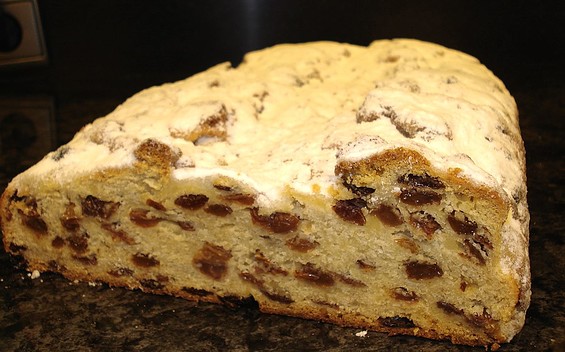 Weihnachtsstollen der Bäckerei Klinkmüller, Foto: Bäckerei Klinkmüller