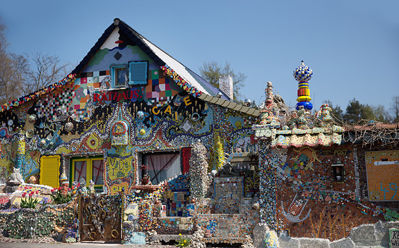 Schloss Lilllliput - Straßenansicht, Foto: Sven Gückel