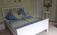Schlafzimmer in einer der Ferienwohnung Janik in Eichhorst, Foto: Fam. Janik