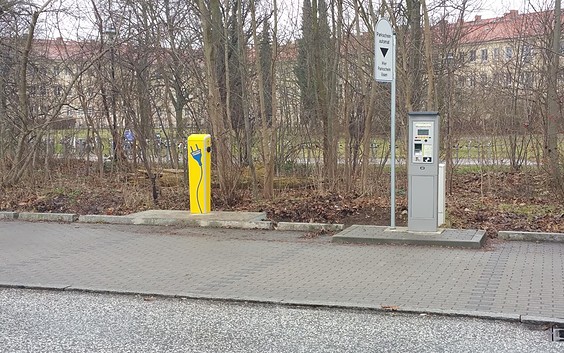 Charging station at Ludwigsfelde station 