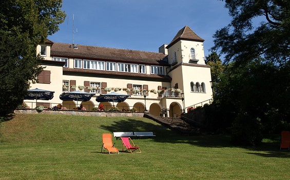 Terrasse der Caféteria in der GLG Fachklinik Wolletzsee, Foto: TV Angermünde e.V.